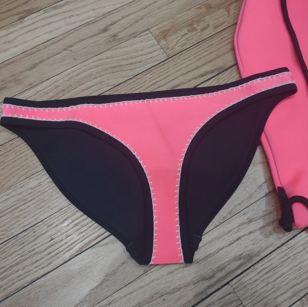 Triangl swimwear neon pink neoprene bikini bottom L and matching backpack